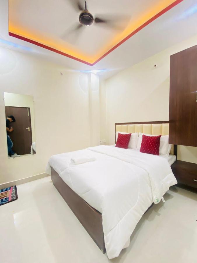 Hotel Grill Inn Lucknow Ngoại thất bức ảnh